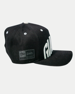 The Belfast Giants Cap Black and White by Belfast Giants features a flat brim and bold white "GIANTS" embroidery on the front, plus an official side patch—a must-have for true fans.